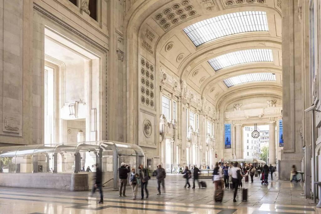 Appartamento - Stazione Centrale Milano Exteriör bild